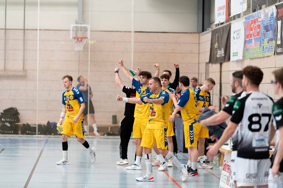 U23 der HSG Konstanz erarbeitet sich „mit Feuer“ Topspiel am Donnerstag U23 der HSG Konstanz erarbeitet sich „mit Feuer“ Topspiel am Donnerstag